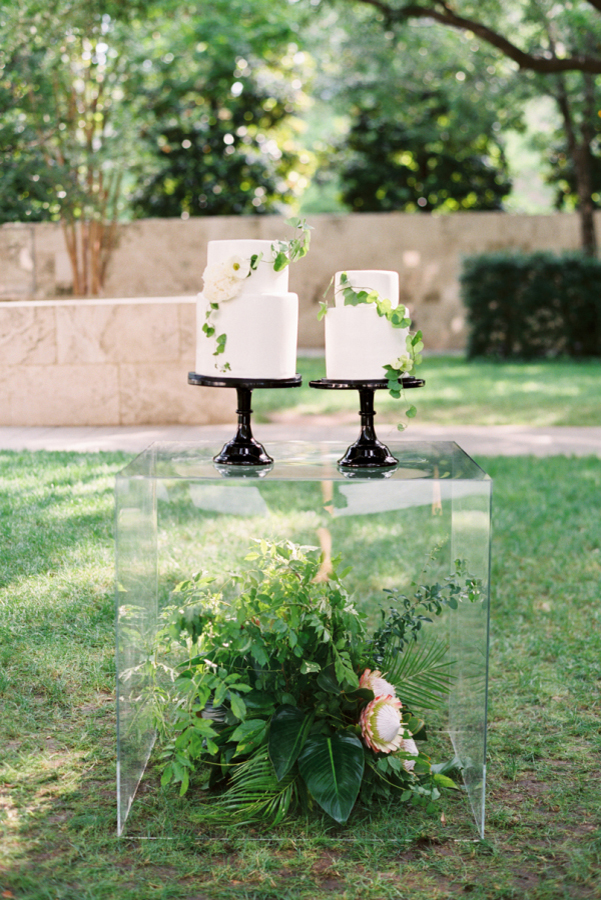 Acrylic Wedding Decor Ideas