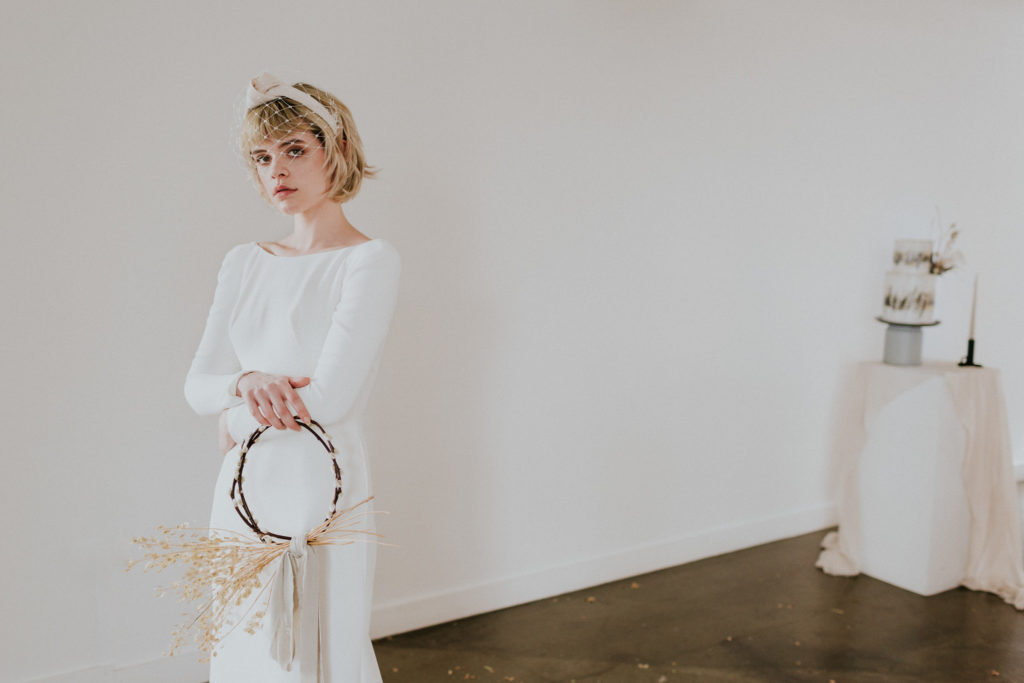 The Stars Inside - Maja Tsolo Photography - Minimalist Wedding - Tips for Finding Right Wedding Dress